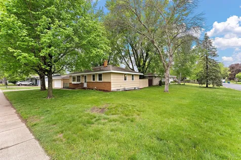 1691 4th Street White Bear Lake MN 55110
