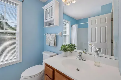 287 Lexington Parkway S Saint Paul MN 55105