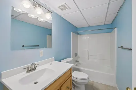 287 Lexington Parkway S Saint Paul MN 55105