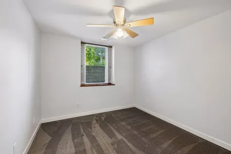 287 Lexington Parkway S Saint Paul MN 55105