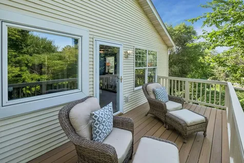 287 Lexington Parkway S Saint Paul MN 55105