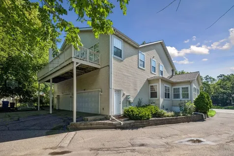 287 Lexington Parkway S Saint Paul MN 55105