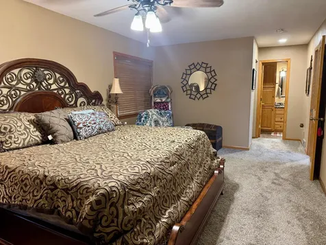 904 Riverside Avenue N Sartell MN 56377