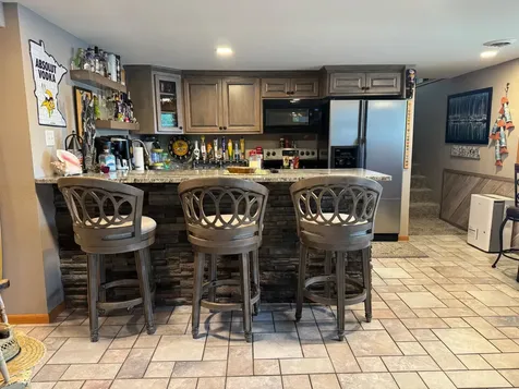 904 Riverside Avenue N Sartell MN 56377