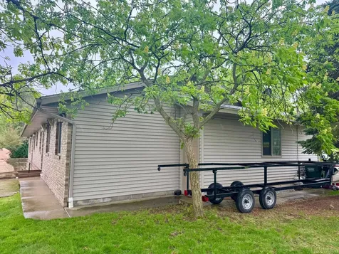 904 Riverside Avenue N Sartell MN 56377