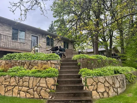 904 Riverside Avenue N Sartell MN 56377