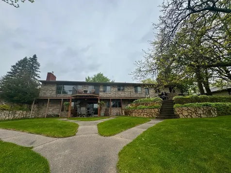 904 Riverside Avenue N Sartell MN 56377