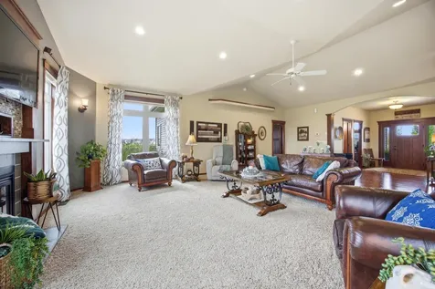1210 6th Avenue NE Dilworth MN 56529