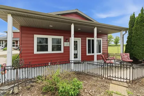 20811 Ocean Road Janesville MN 56048