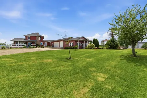 20811 Ocean Road Janesville MN 56048
