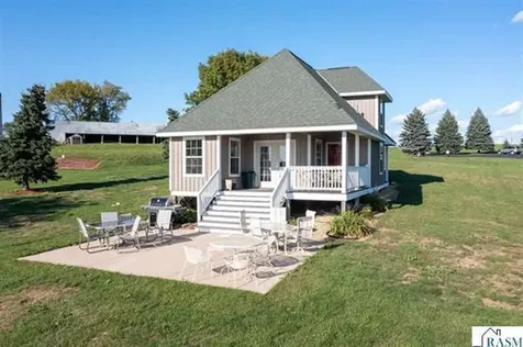 46346 Cape Trail Cleveland MN 56017