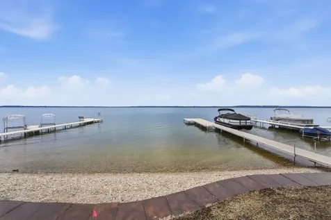 12054 Indian Beach Road Spicer MN 56288