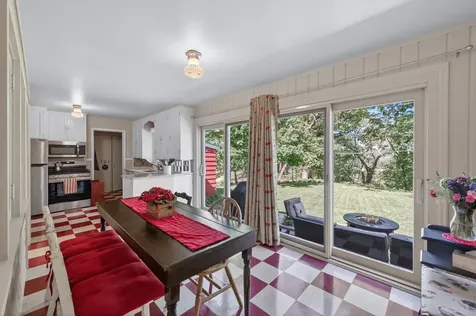 1068 Summit Avenue South Saint Paul MN 55075