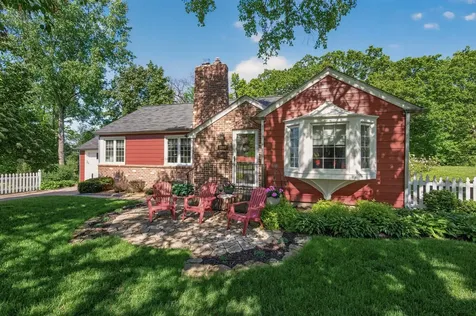 1068 Summit Avenue South Saint Paul MN 55075