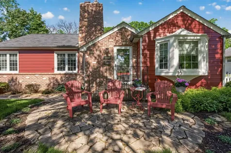 1068 Summit Avenue South Saint Paul MN 55075