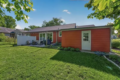 1068 Summit Avenue South Saint Paul MN 55075