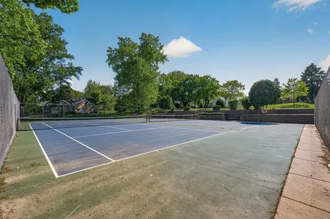 1068 Summit Avenue South Saint Paul MN 55075