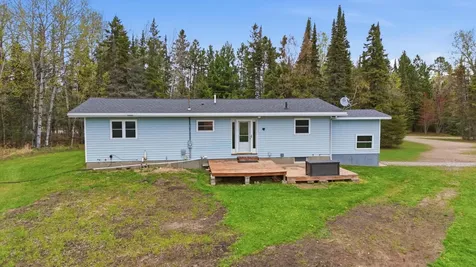 11128 Johnson Road Chisholm MN 55719