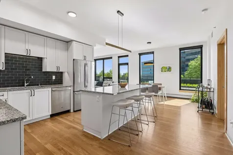1240 S 2nd Street Minneapolis MN 55415