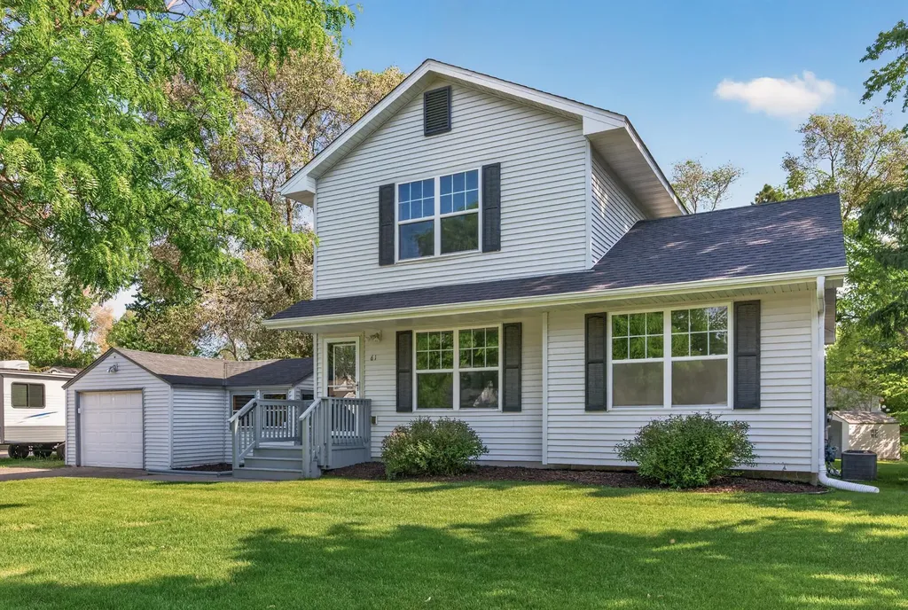 61 Circle Drive Circle Pines MN 55014