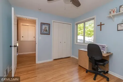 1440 Mcafee Street Saint Paul MN 55106