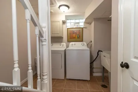 1440 Mcafee Street Saint Paul MN 55106