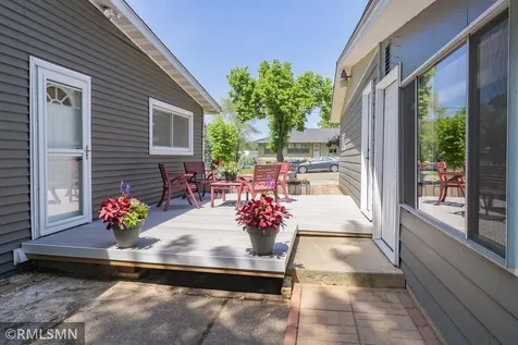 1440 Mcafee Street Saint Paul MN 55106