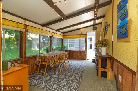 1440 Mcafee Street Saint Paul MN 55106