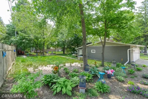 1440 Mcafee Street Saint Paul MN 55106