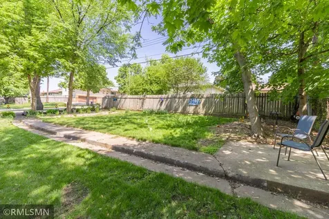 1440 Mcafee Street Saint Paul MN 55106