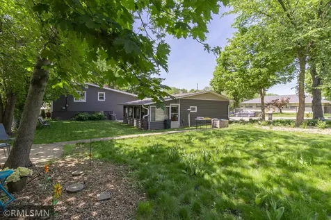 1440 Mcafee Street Saint Paul MN 55106