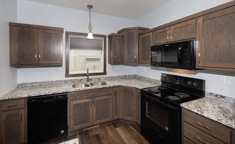 647 43 1/2 Avenue S Moorhead MN 56560