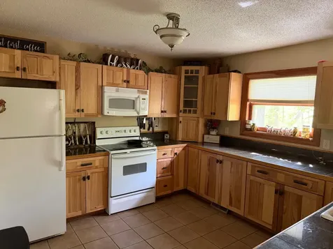 44011 W Paul Lake Drive Perham MN 56573