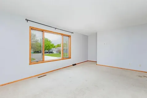 305 6th Street NW West Fargo ND 58078
