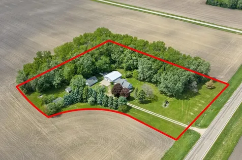 18863 890th Avenue Albert Lea MN 56007