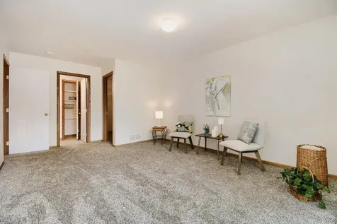 2455 Yellowstone Drive Hastings MN 55033