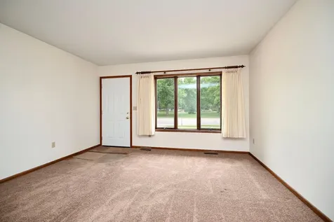 258 Huff Street Winona MN 55987