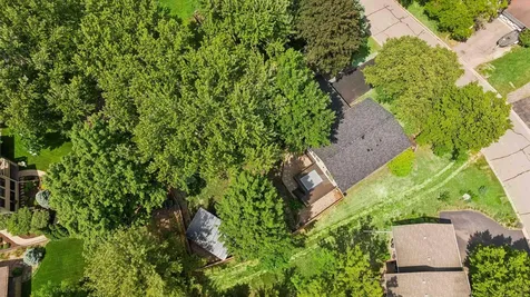 8330 Heather Avenue Eden Prairie MN 55347
