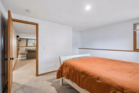 8330 Heather Avenue Eden Prairie MN 55347