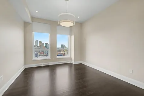 1111 W River Parkway Minneapolis MN 55415
