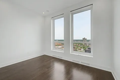 1111 W River Parkway Minneapolis MN 55415