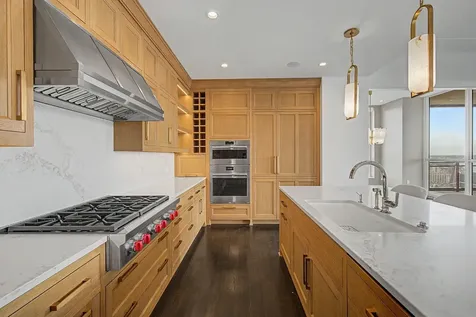 1111 W River Parkway Minneapolis MN 55415