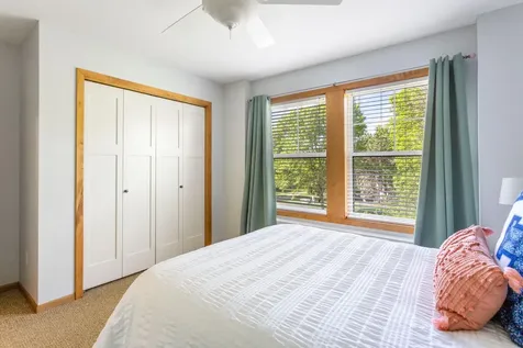 2314 Fieldstone Curve Woodbury MN 55129
