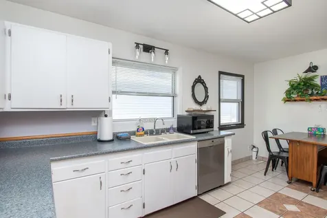 1226 11th Street N Fargo ND 58102
