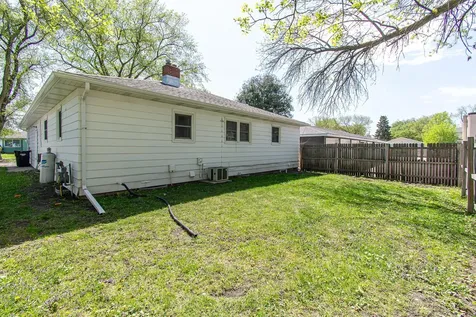 1226 11th Street N Fargo ND 58102