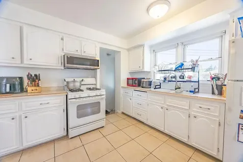 541 Hoyt Avenue E Saint Paul MN 55130