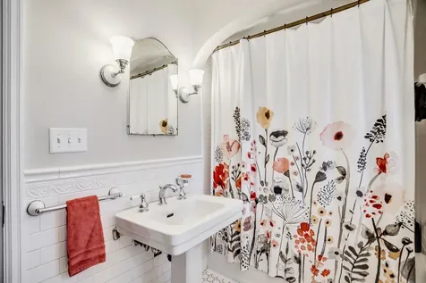 1949 E River Terrace Minneapolis MN 55414