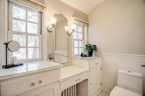 1949 E River Terrace Minneapolis MN 55414
