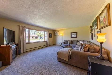 910 SW 4th Avenue Grand Rapids MN 55744