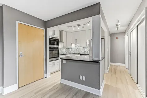 1700 Four Oaks Road Eagan MN 55121